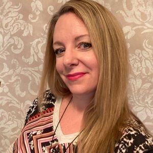 Meet your Posher, Sharon